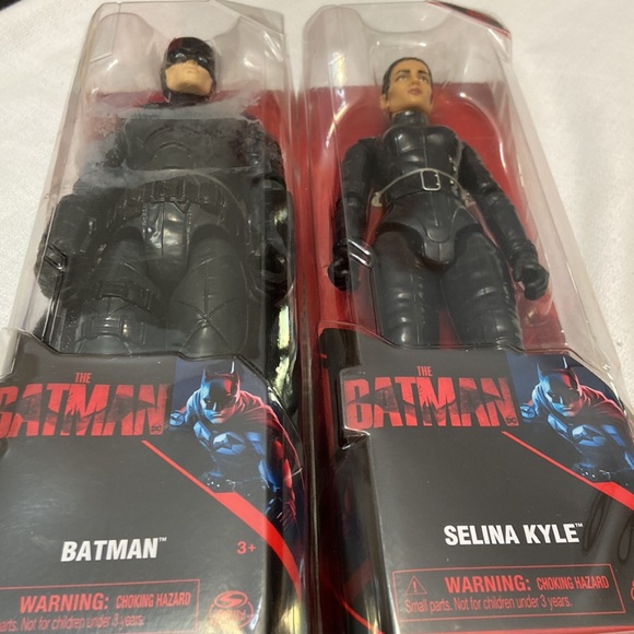 Batman Bundle Special - 2 Remote Control Batmobile Cars & 2 Action Figures- NIB - Picture 4 of 7